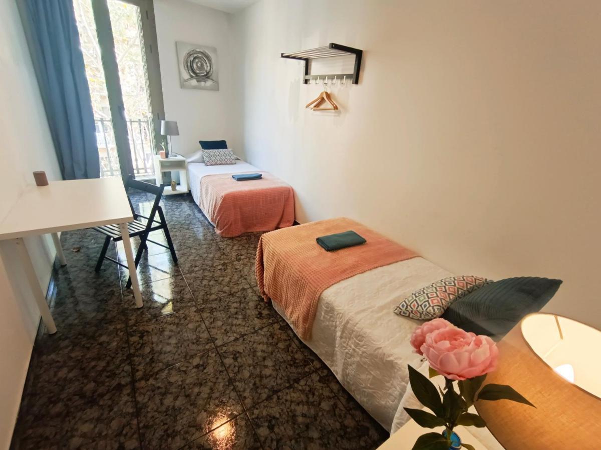 By Plaza Urquinaona Rooms Barcelona Zewnętrze zdjęcie