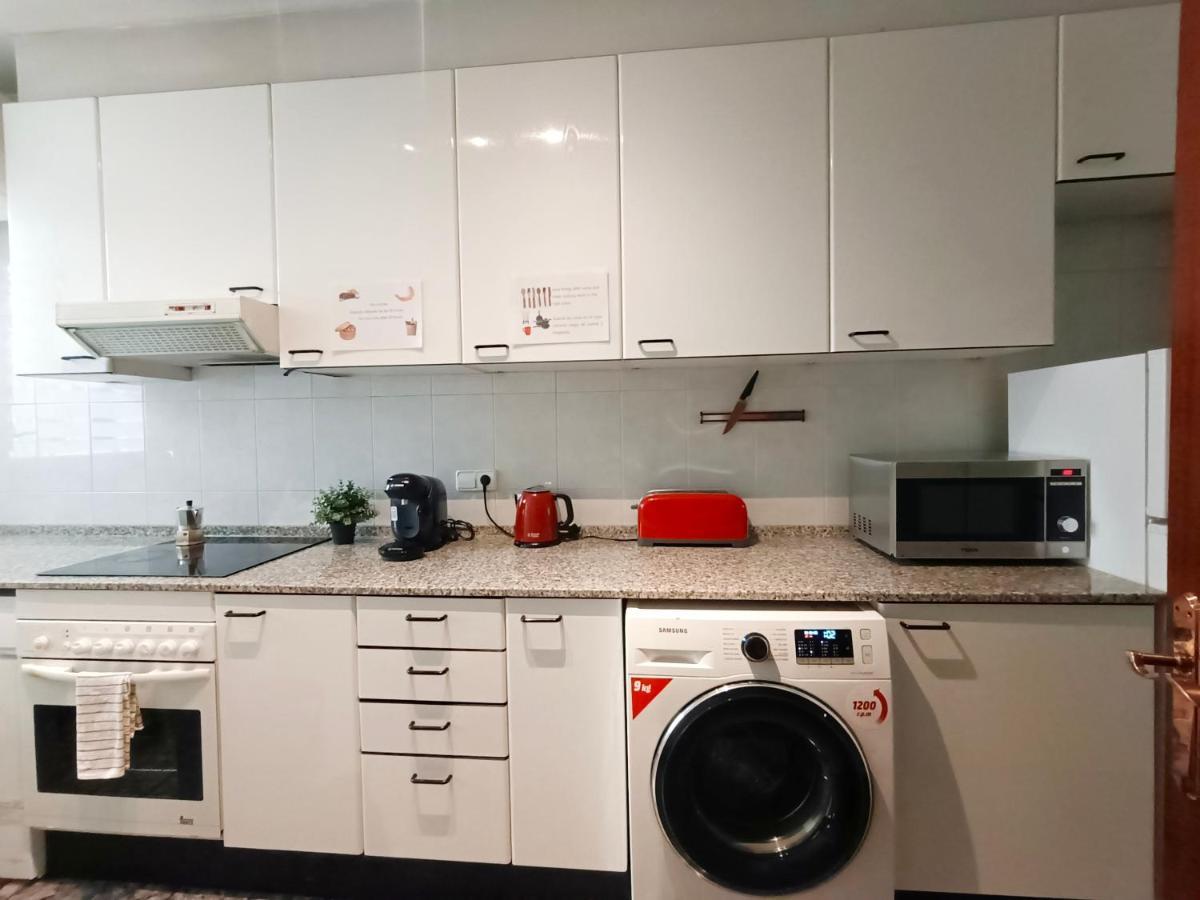 By Plaza Urquinaona Rooms Barcelona Zewnętrze zdjęcie
